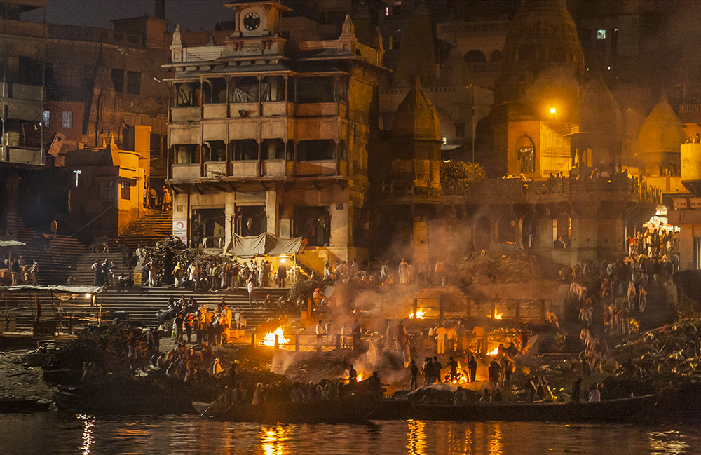 Cremation at Ganges, Jes Lyngsie