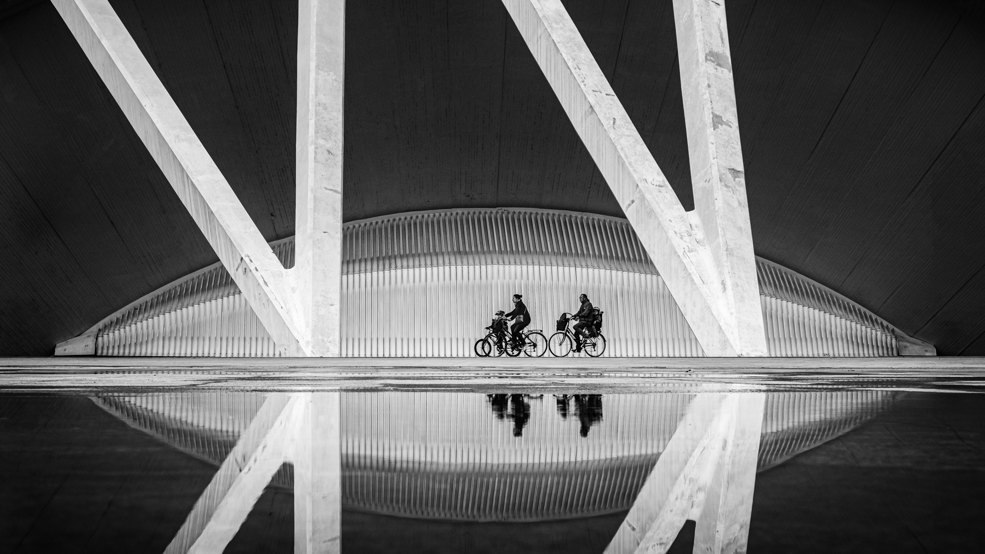 City bikehike (Anna Almén, MNFFF/b 2023)